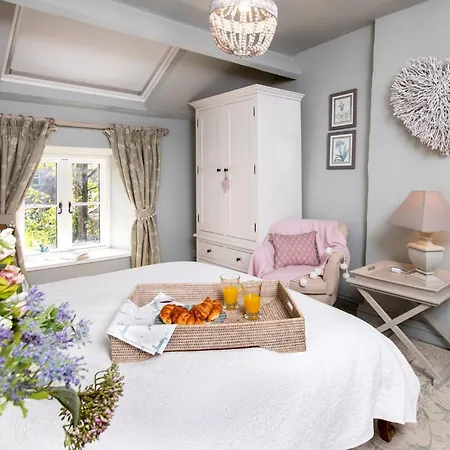 1 Bed In Settle 77800